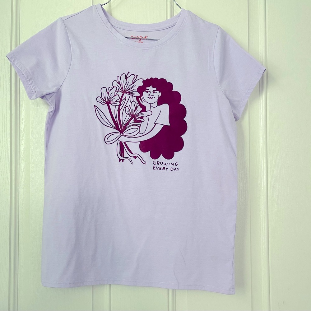 Girls Cat & Jack T-shirt